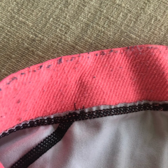 XS Nike workout leggings - Picture 3 of 3